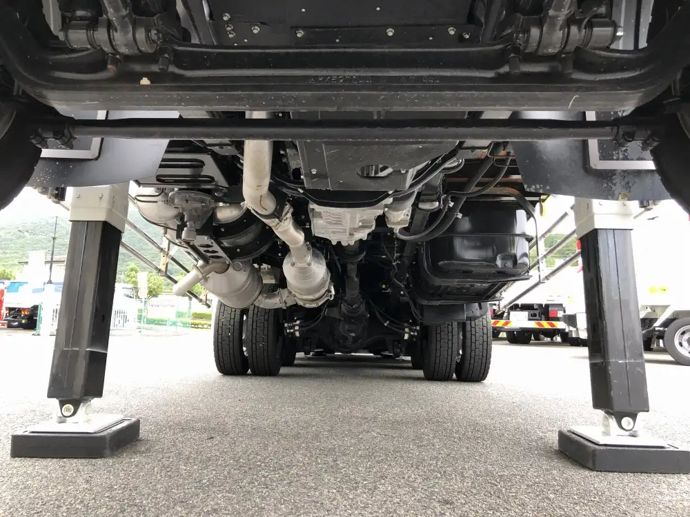 三菱 ファイター 中型/増トン 車両重機運搬 ウインチ ベッドの中古トラック画像16