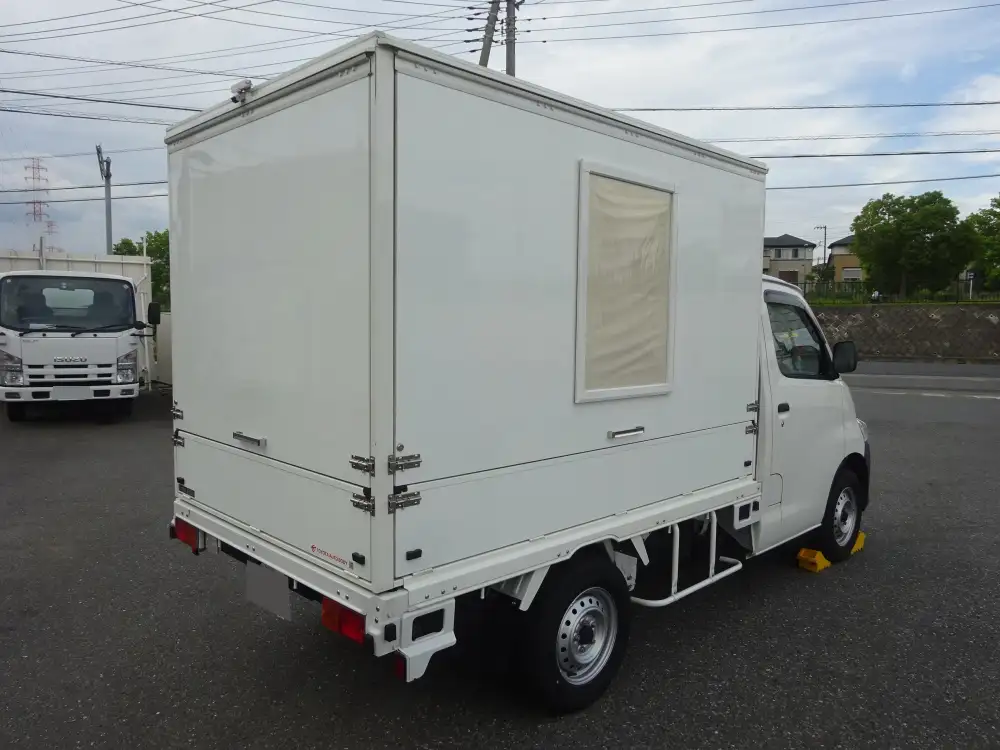 トヨタ タウンエース 小型 特殊車両 5BF-S403U R4の中古トラック画像3