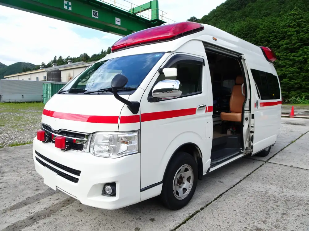 トヨタ ハイエース 小型 特殊車両 CBF-TRH226S H23の中古トラック画像1