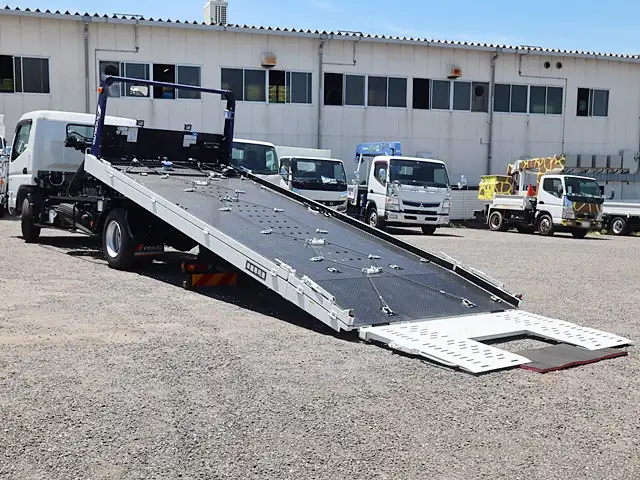 三菱 キャンター 小型 車両重機運搬 ラジコン ウインチの中古トラック画像7