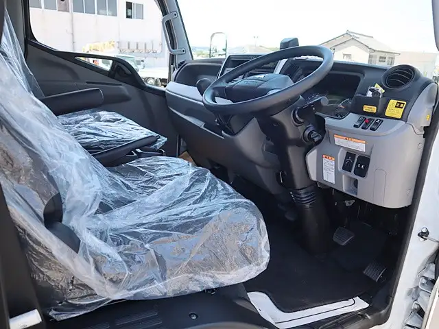三菱 キャンター 小型 車両重機運搬 ラジコン ウインチの中古トラック画像9