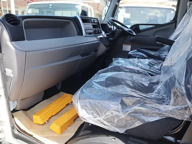 三菱 キャンター 小型 車両重機運搬 ラジコン ウインチの中古トラック画像10