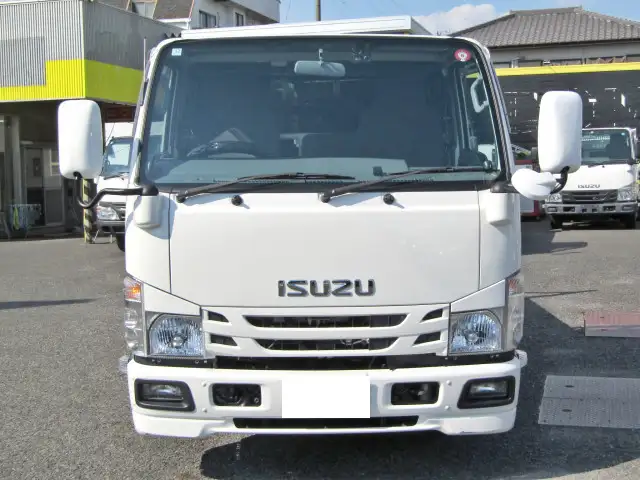 いすゞ エルフ 小型 平ボディ Wキャブ 2RG-NJR88Aの中古トラック画像2