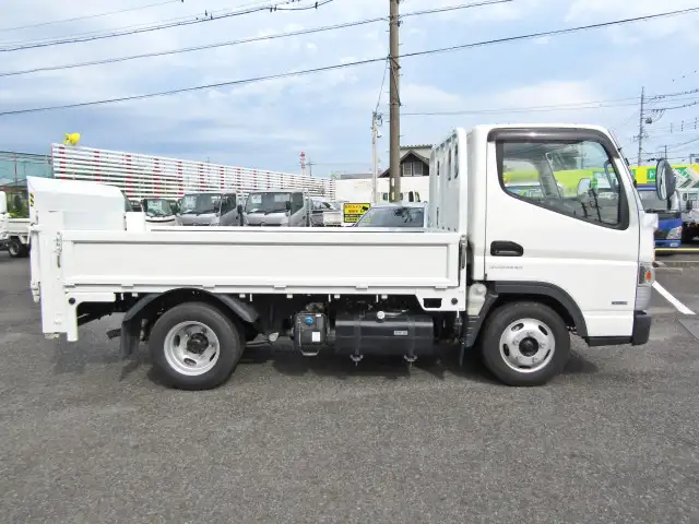 三菱 キャンター 小型 平ボディ パワーゲート 床鉄板の中古トラック画像2