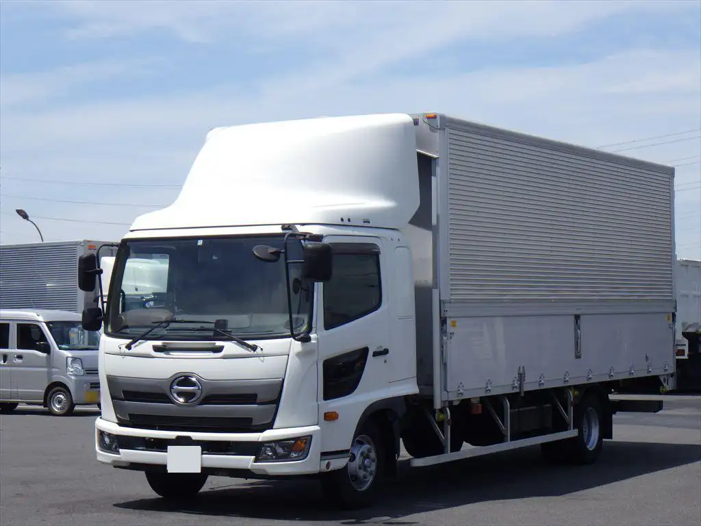 日野 レンジャー 中型/増トン ウイング ベッド 2KG-FD2ABAの中古トラック画像1