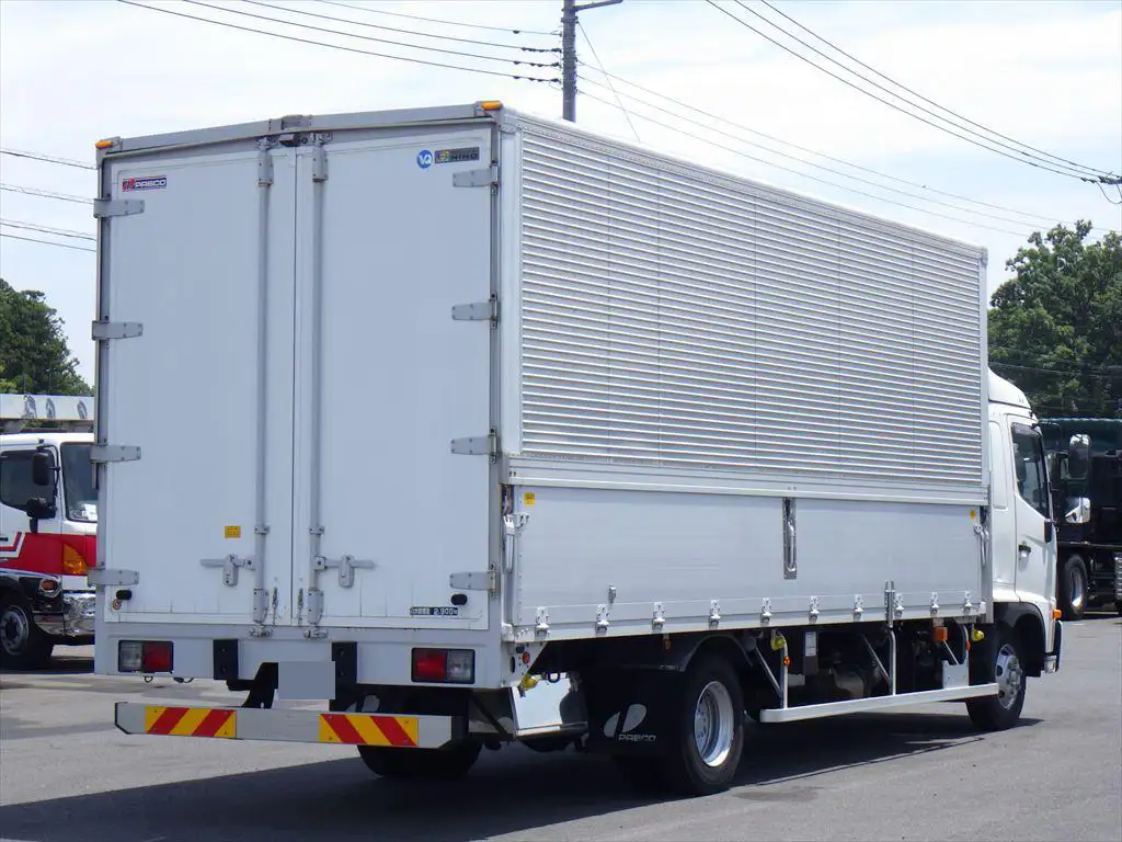 日野 レンジャー 中型/増トン ウイング ベッド 2KG-FD2ABAの中古トラック画像3
