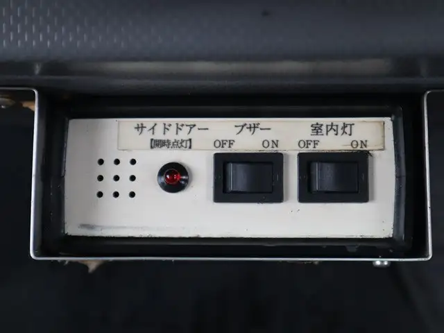 いすゞ エルフ 小型 アルミバン ボトルカー TKG-NKR85Nの中古トラック画像16