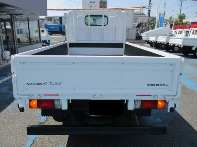 日産 アトラス 小型 平ボディ CBF-SQ2F24 H28の中古トラック画像3
