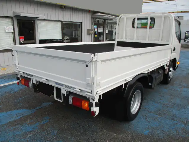 トヨタ トヨエース 小型 平ボディ 床鉄板 TPG-XZC605の中古トラック画像3