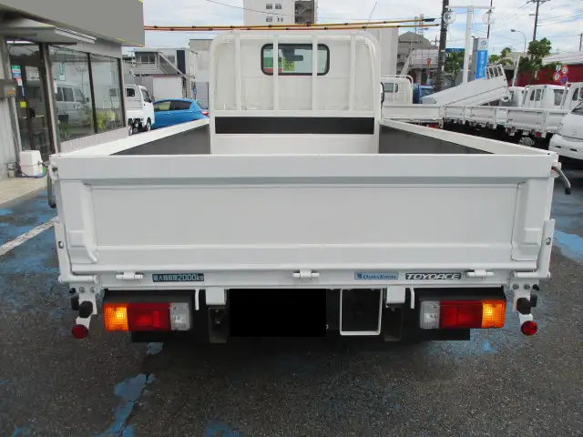 トヨタ トヨエース 小型 平ボディ 床鉄板 TPG-XZC605の中古トラック画像4