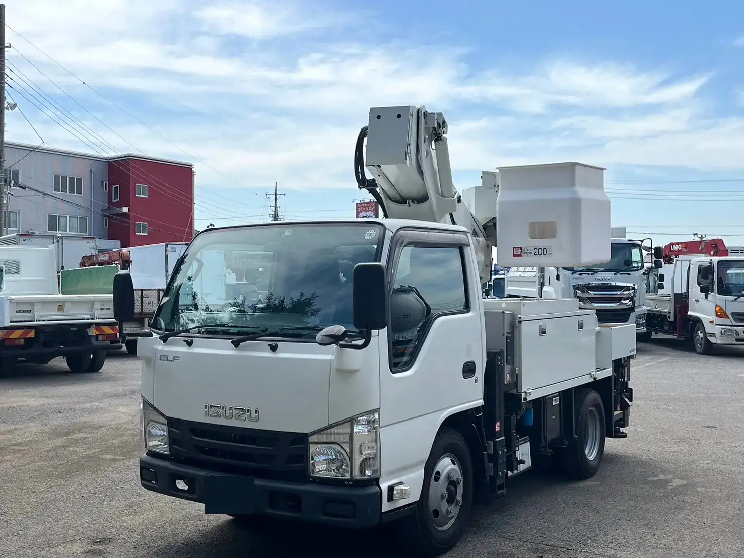 いすゞ エルフ 小型 高所・建柱車 高所作業車 電工仕様 の中古トラック【車両No.170244】
