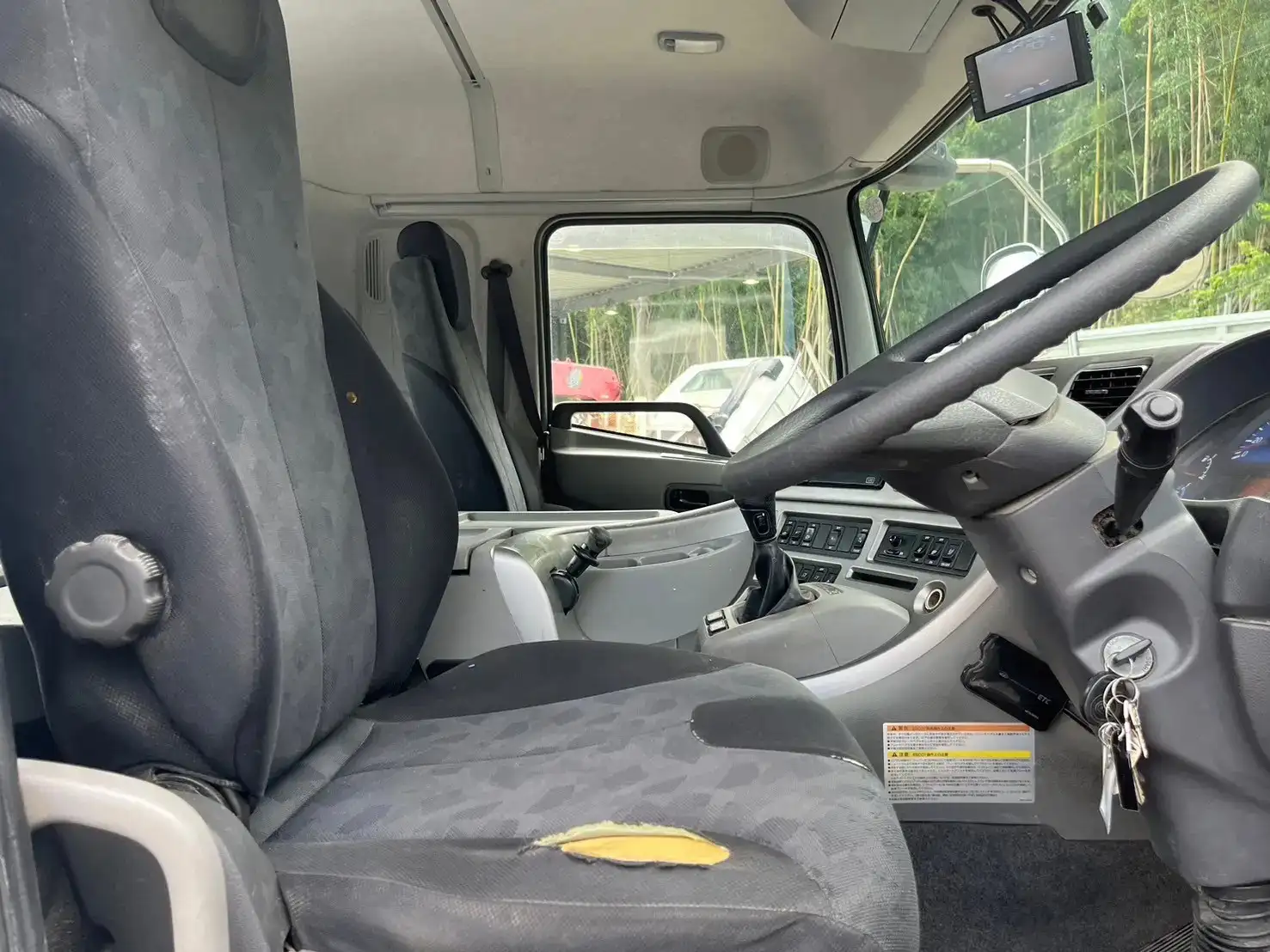 日産UD クオン 大型 タンク車 バルク QKG-CD5ZAの中古トラック画像13