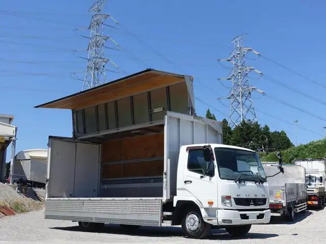 三菱 ファイター 中型/増トン ウイング QKG-FK72FZ H27の中古トラック画像1