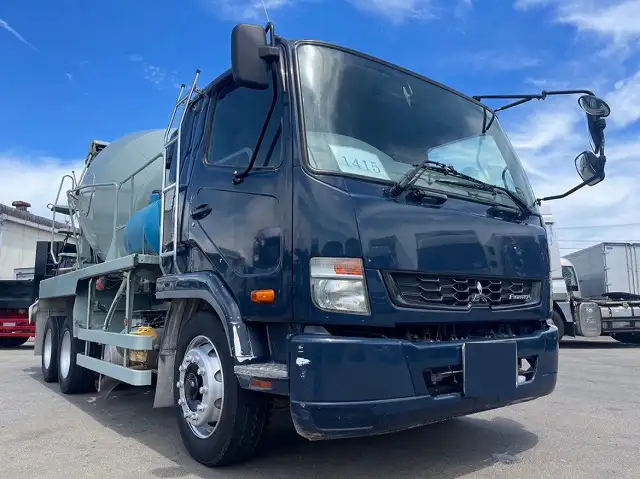 三菱 ファイター 中型/増トン ミキサー・ポンプ ベッド QDG-FQ62Fの中古トラック画像2
