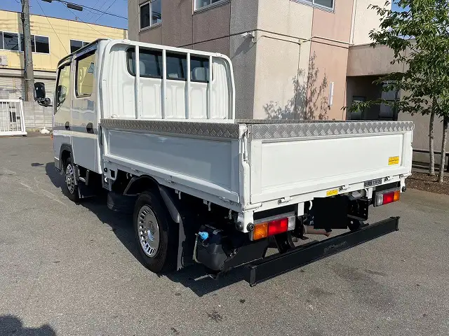 三菱 キャンター 小型 平ボディ Wキャブ TPG-FBA00の中古トラック画像5
