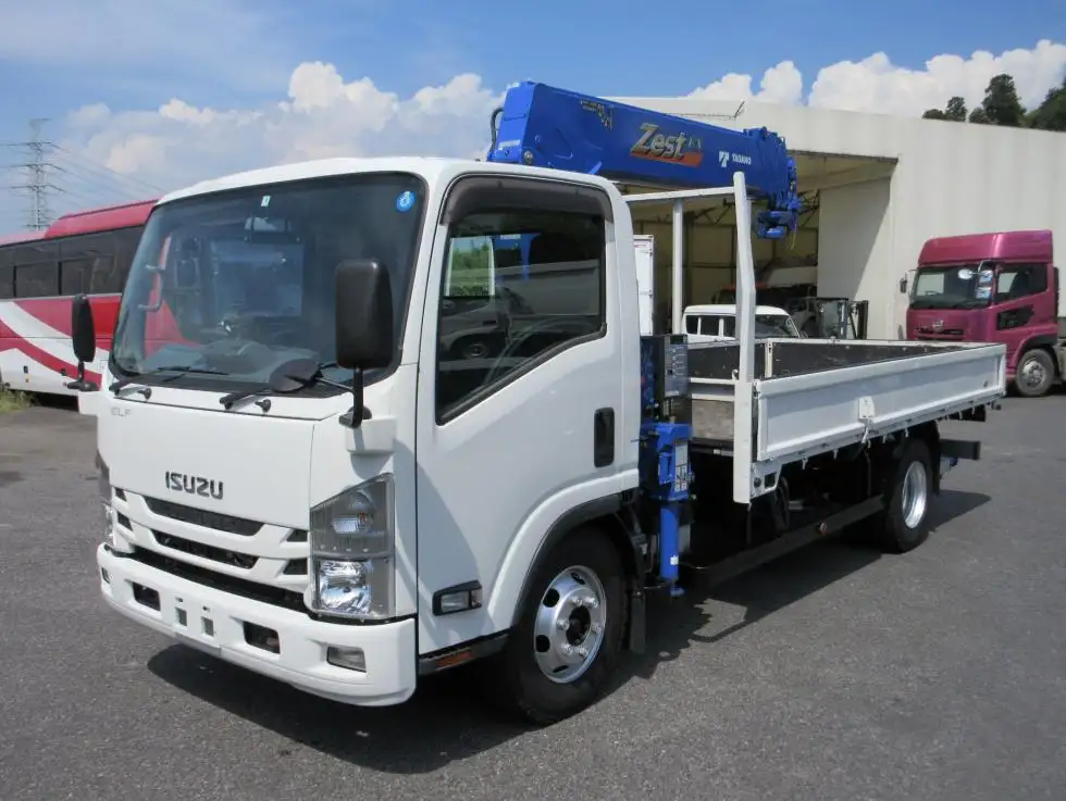 いすゞ エルフ 小型 クレーン付 6段 ラジコン の中古トラック【車両No.170325】