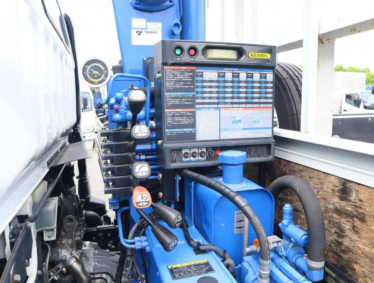 日産 アトラス 小型 クレーン付 床鉄板 6段の中古トラック画像10