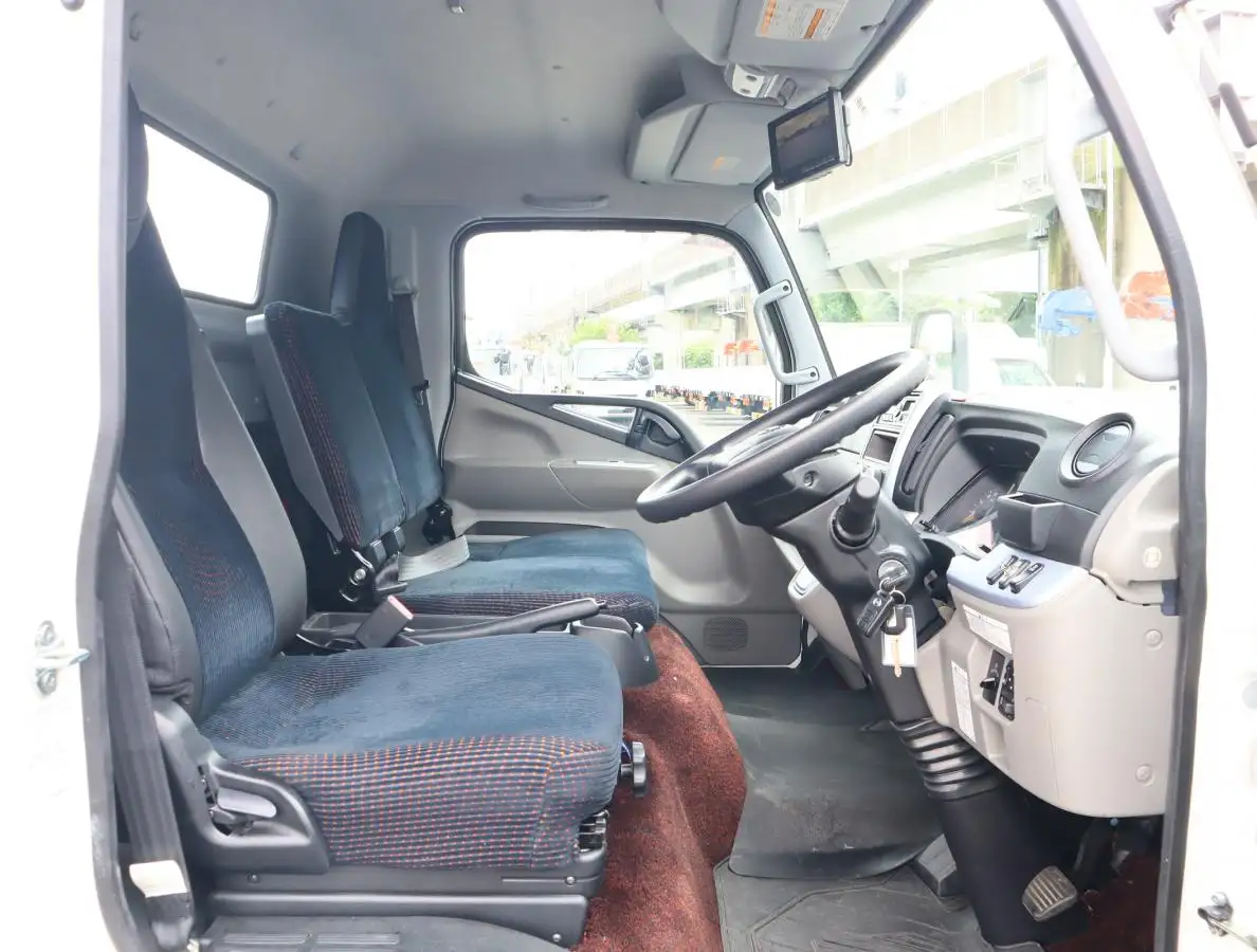 日産 アトラス 小型 クレーン付 床鉄板 6段の中古トラック画像12