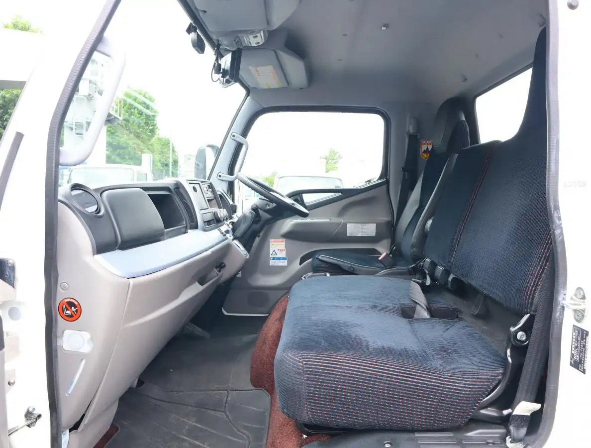 日産 アトラス 小型 クレーン付 床鉄板 6段の中古トラック画像13