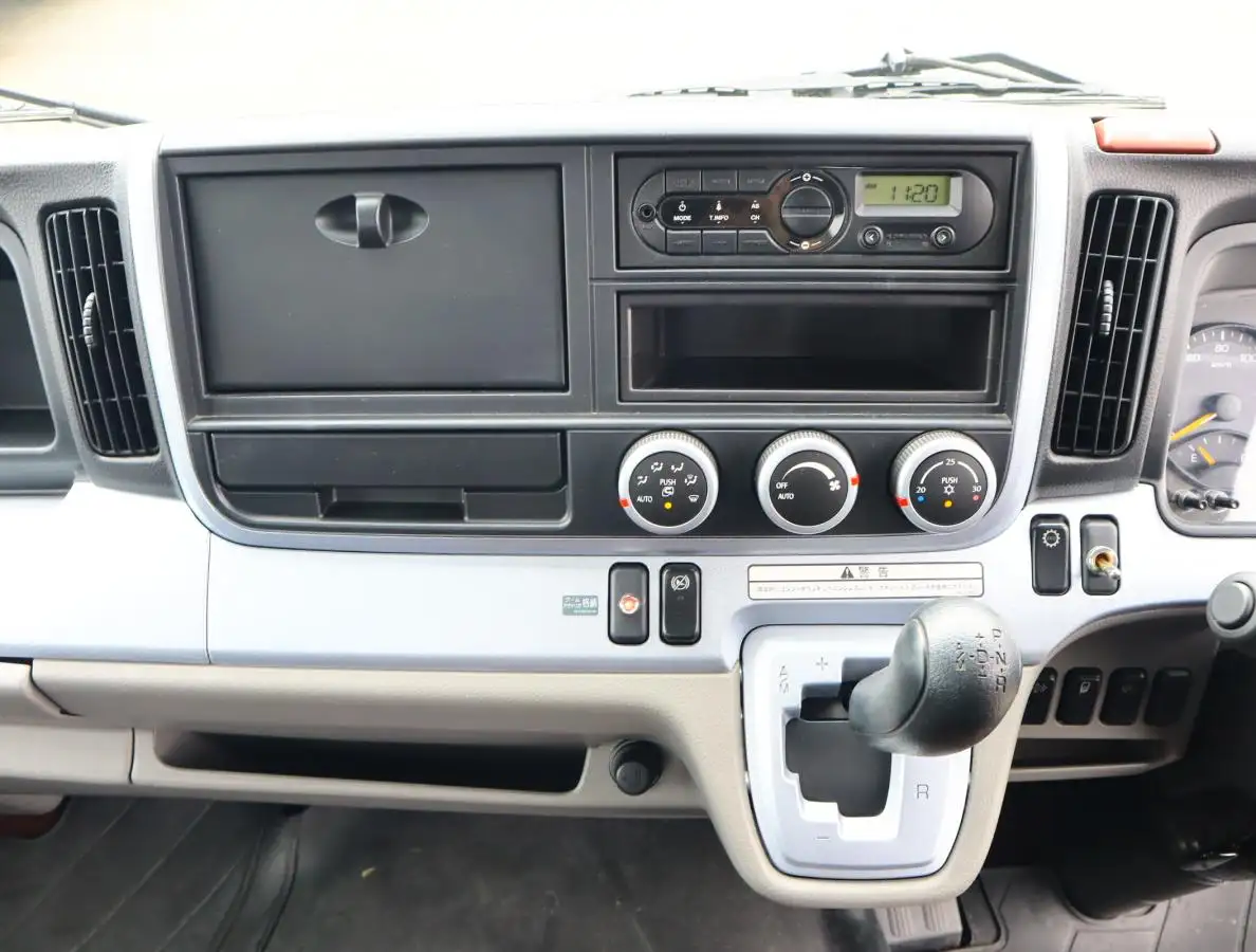日産 アトラス 小型 クレーン付 床鉄板 6段の中古トラック画像15