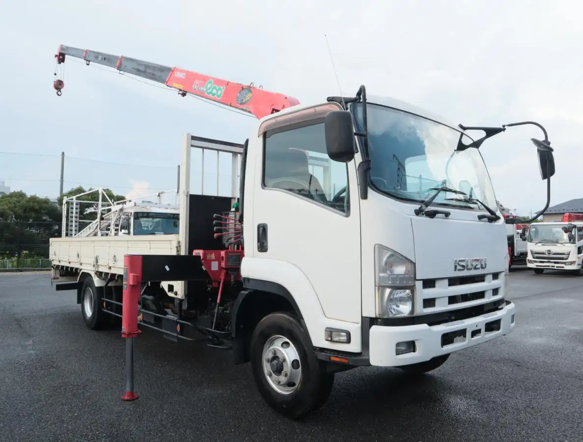 いすゞ フォワード 中型/増トン クレーン付 4段 ラジコンの中古トラック画像2