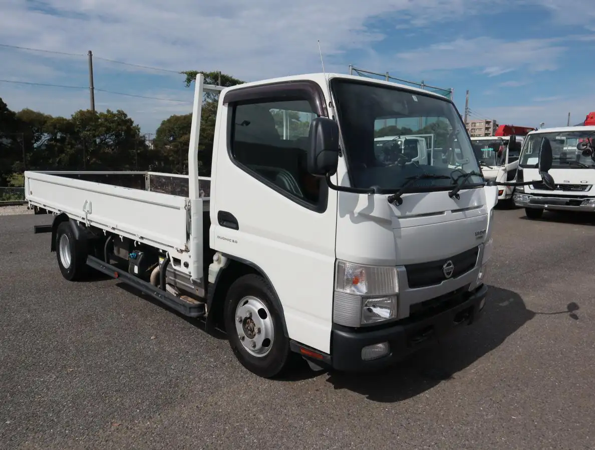 日産 アトラス 小型 平ボディ TRG-FGA2W H29の中古トラック画像2