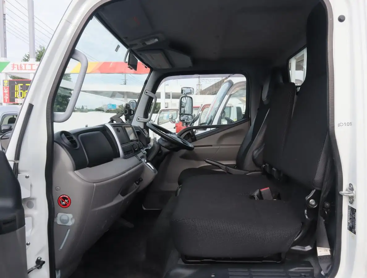 日産 アトラス 小型 平ボディ TRG-FGA2W H29の中古トラック画像11