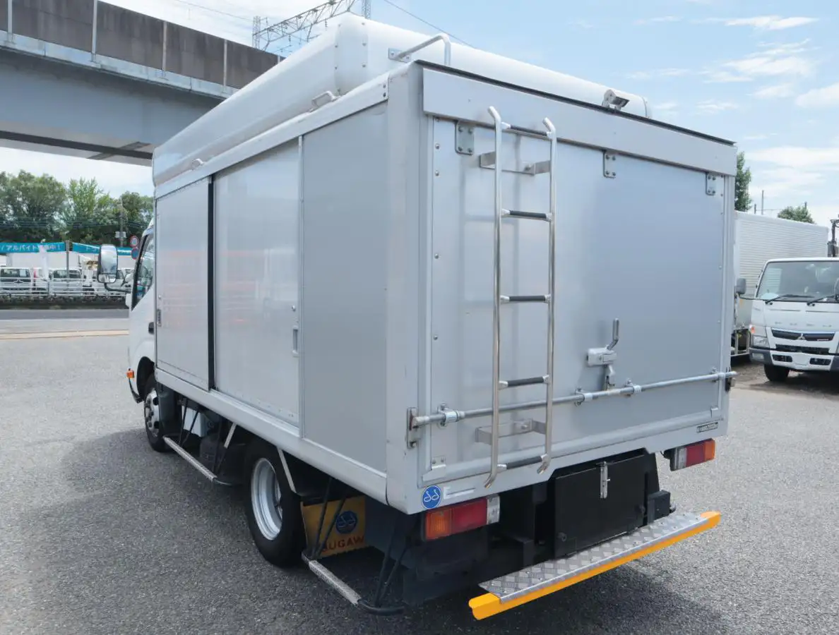 日野 デュトロ 小型 アルミバン ボトルカー サイドドアの中古トラック画像5