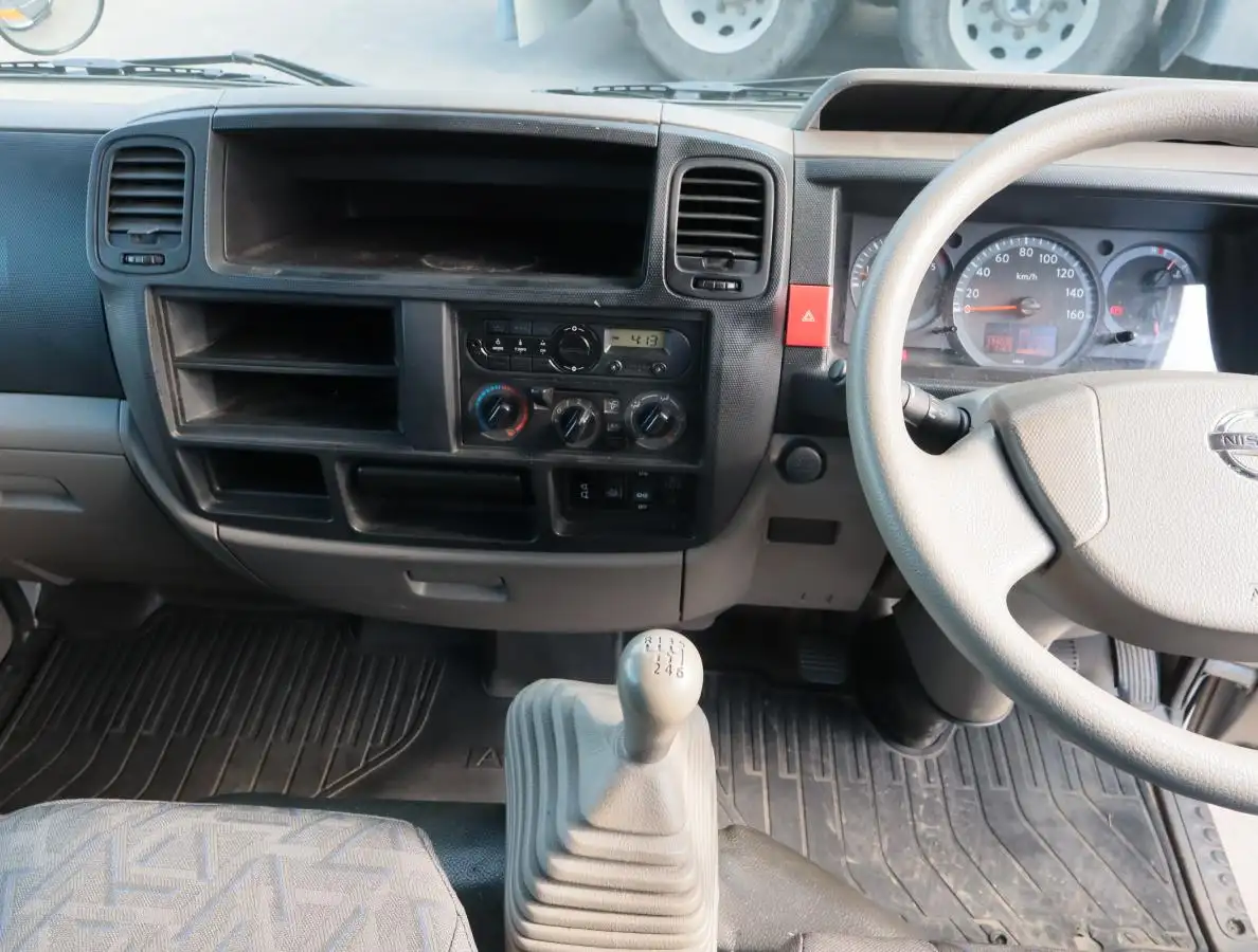 日産 アトラス 小型 平ボディ SKG-TZ2F24 H31/R1の中古トラック画像13