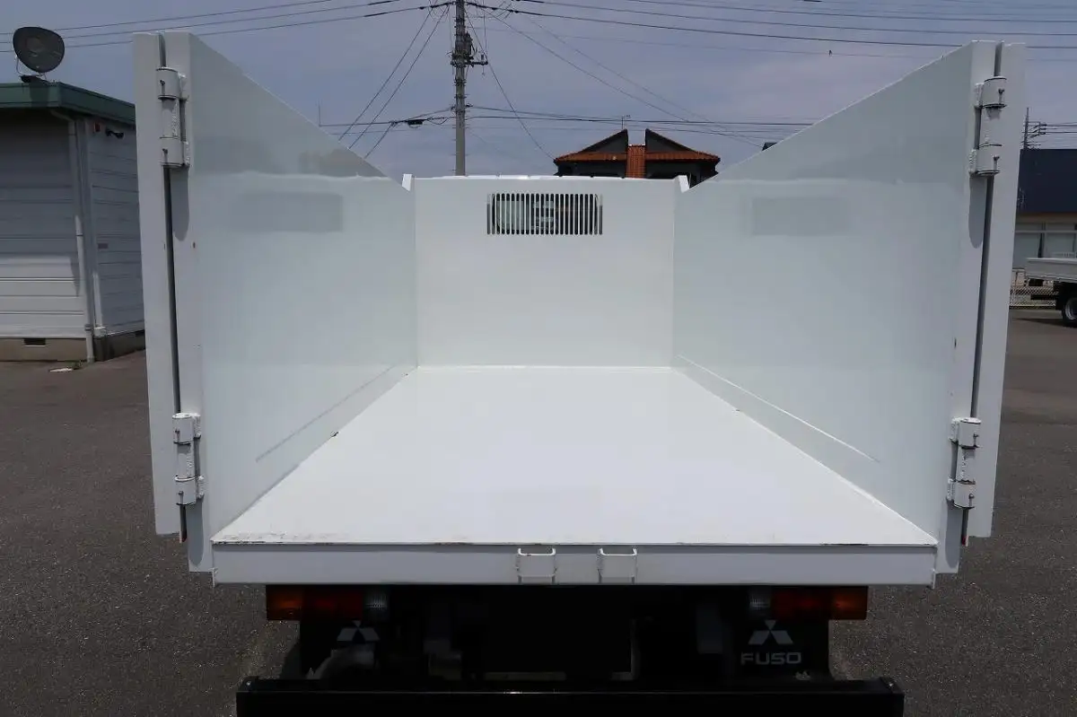 三菱 キャンター 小型 ダンプ 土砂禁 2RG-FBA60の中古トラック画像7