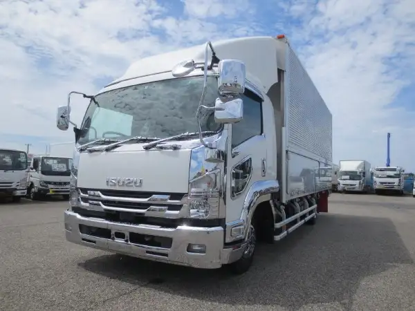 いすゞ フォワード 中型/増トン ウイング ベッド 2RG-FRR90S2の中古トラック画像1