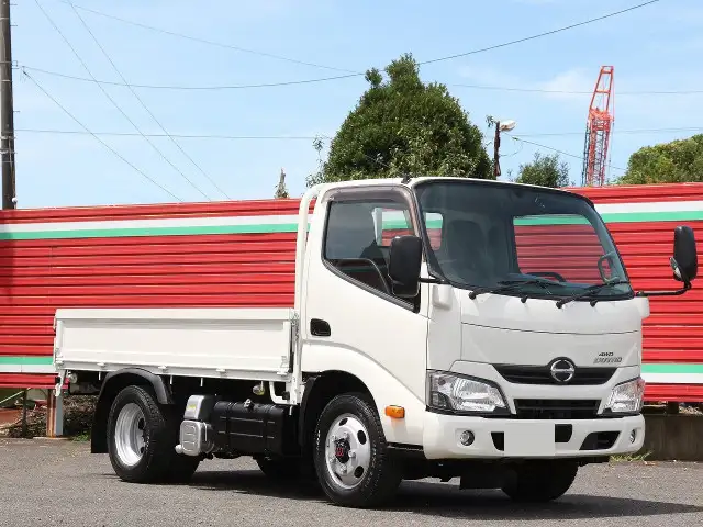 日野 デュトロ 小型 平ボディ TKG-XZU675M H28の中古トラック画像2