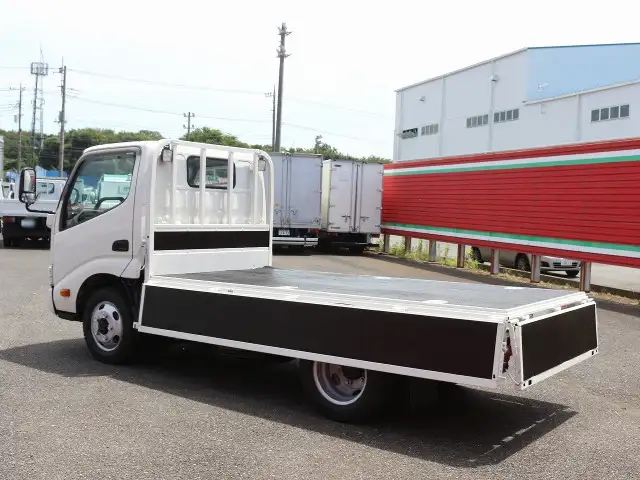日野 デュトロ 小型 平ボディ TKG-XZU675M H28の中古トラック画像11