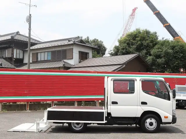 日野 デュトロ 小型 平ボディ Wキャブ パワーゲートの中古トラック画像6