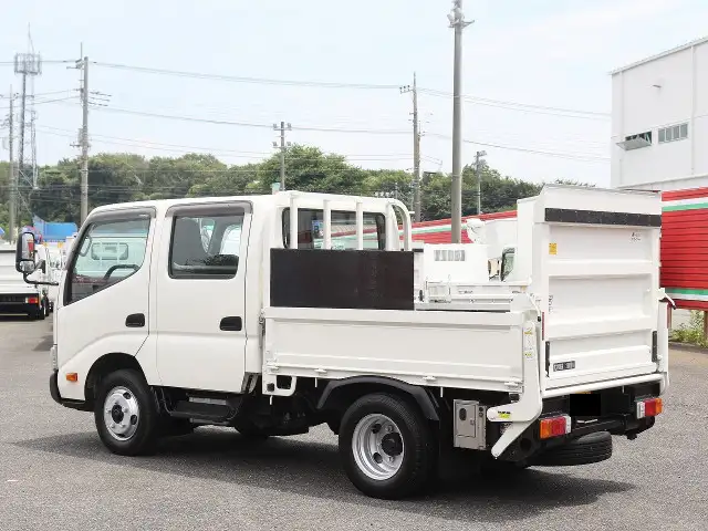 日野 デュトロ 小型 平ボディ Wキャブ パワーゲートの中古トラック画像4