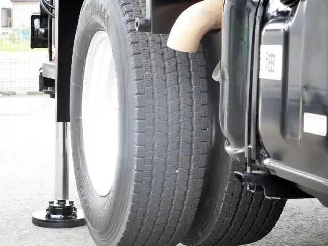 いすゞ エルフ 小型 高所・建柱車 高所作業車 電工仕様の中古トラック画像20