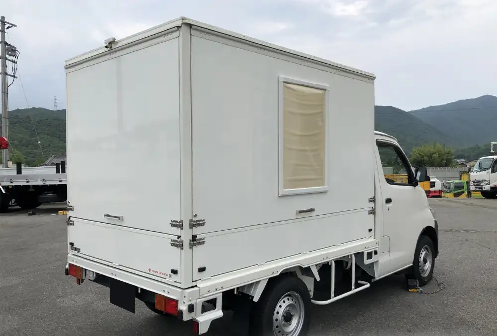 トヨタ タウンエース 小型 特殊車両 5BF-S403U R4の中古トラック画像2