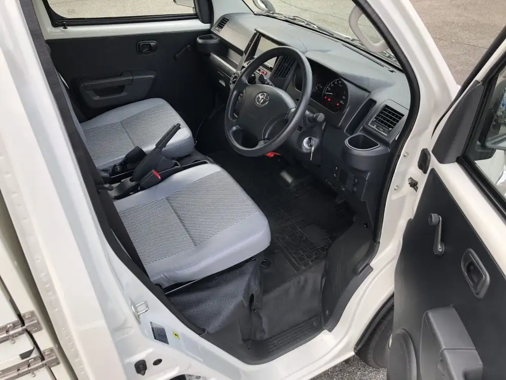 トヨタ タウンエース 小型 特殊車両 5BF-S403U R4の中古トラック画像9