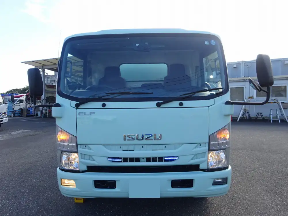 いすゞ エルフ 小型 パッカー車 巻き込み式 回転ダンプ式の中古トラック画像2