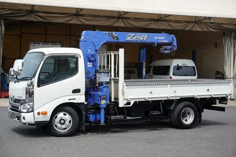日野 デュトロ 小型 クレーン付 3段 ラジコンの中古トラック画像1