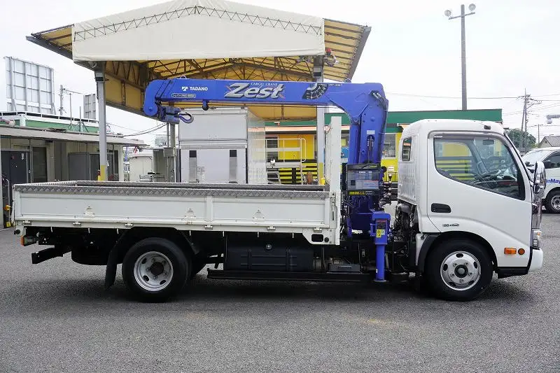 日野 デュトロ 小型 クレーン付 3段 ラジコンの中古トラック画像2