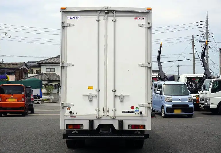三菱 キャンター 小型 ウイング TPG-FEA50 H30の中古トラック画像3