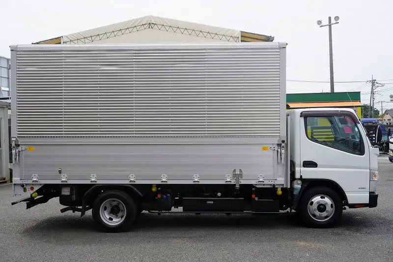 三菱 キャンター 小型 ウイング TPG-FEA50 H30の中古トラック画像2