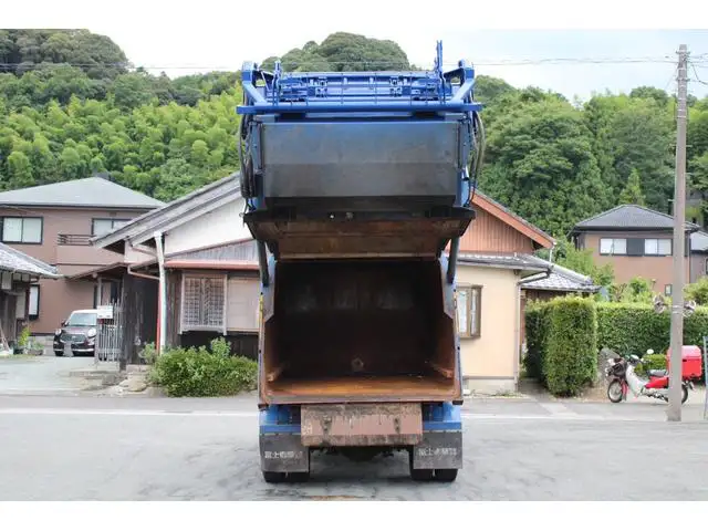 いすゞ エルフ 小型 パッカー車 プレス式 の中古トラック画像5