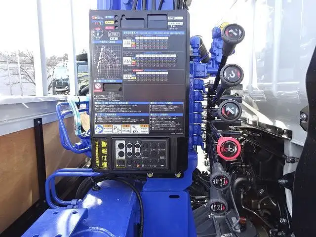 三菱 キャンター 小型 クレーン付 4段 ラジコンの中古トラック画像8