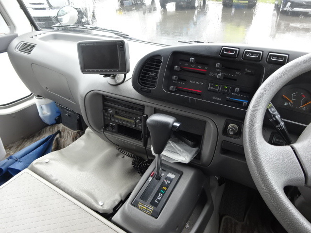 トヨタ コースター 小型 バス マイクロバス PB-XZB50の中古トラック画像12