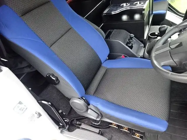 いすゞ ギガ 大型 ウイング ハイルーフ エアサスの中古トラック画像8