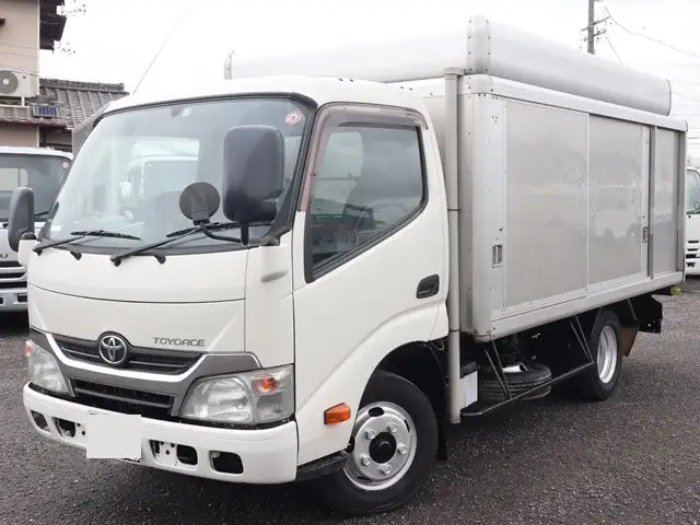 トヨタ トヨエース 小型 アルミバン ボトルカー TKG-XZC645の中古トラック画像1