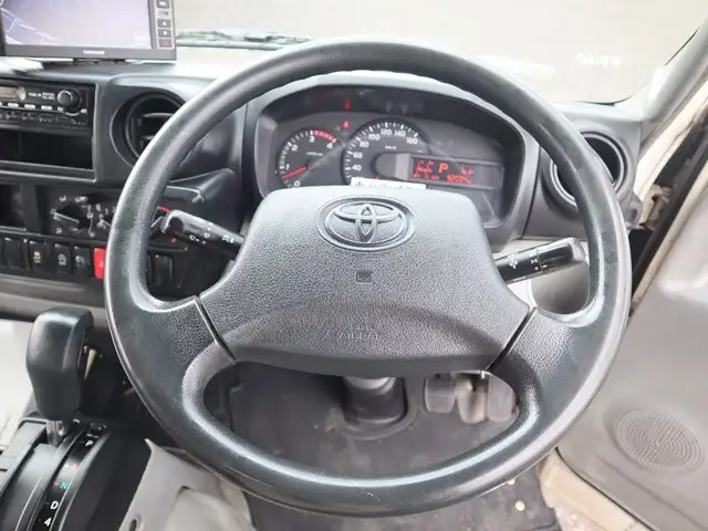 トヨタ トヨエース 小型 アルミバン ボトルカー TKG-XZC645の中古トラック画像12