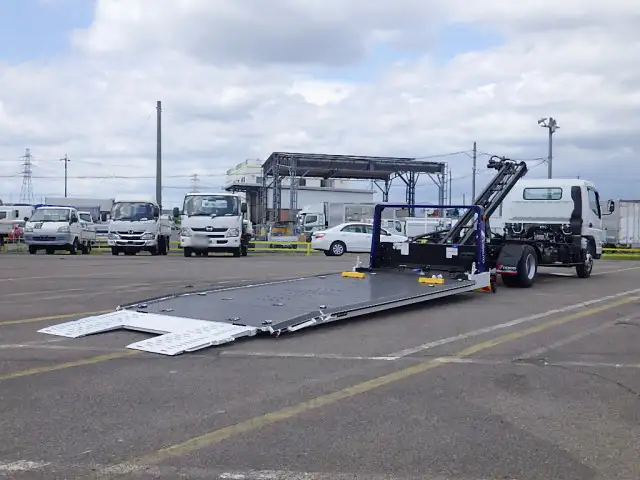 三菱 キャンター 小型 車両重機運搬 ラジコン ウインチの中古トラック画像5